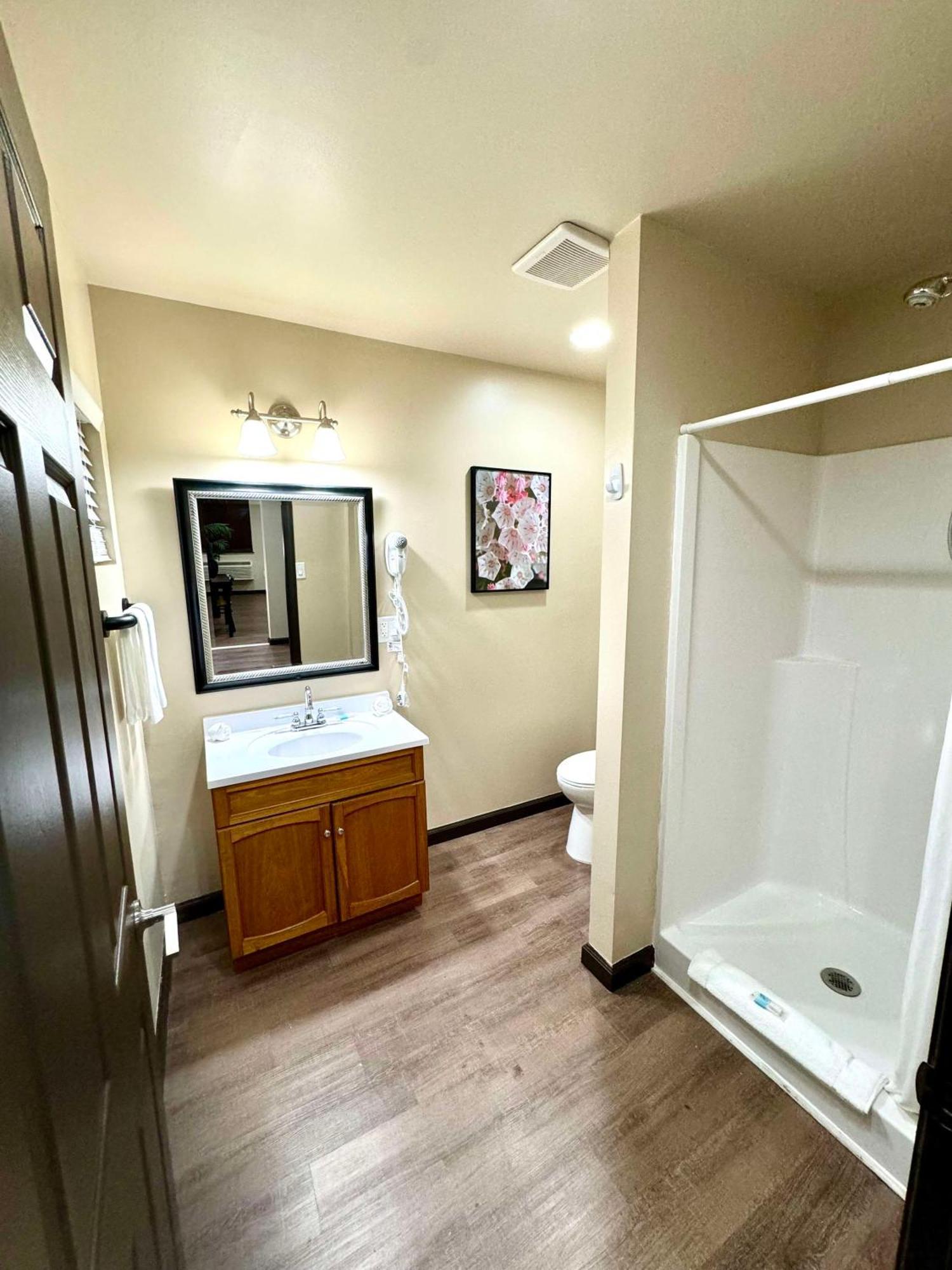 Americas Best Value Inn Marquette Luaran gambar